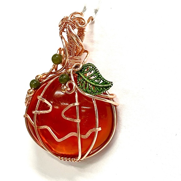 HANDMADE Jack-O-Lantern Resin Art Hand Wrapped Bare Copper Pumpkin Pendant - Picture 4 of 10
